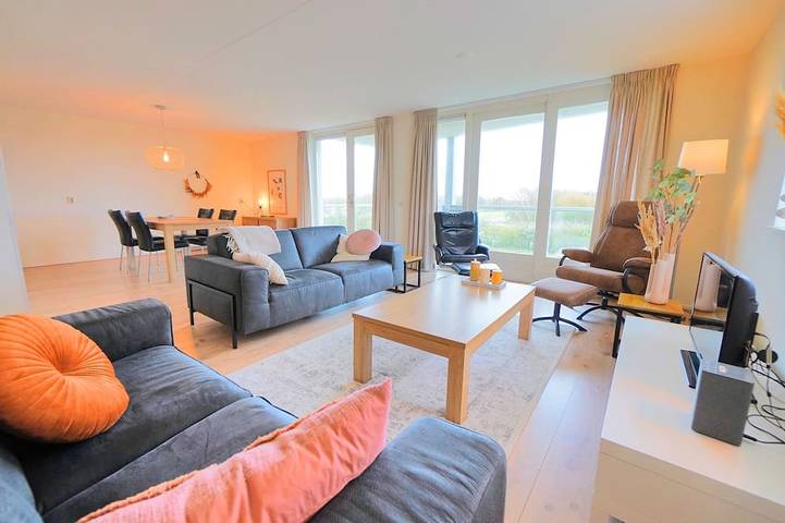 Vakantieappartement voor 4 personen, met balkon in Groote Keeten