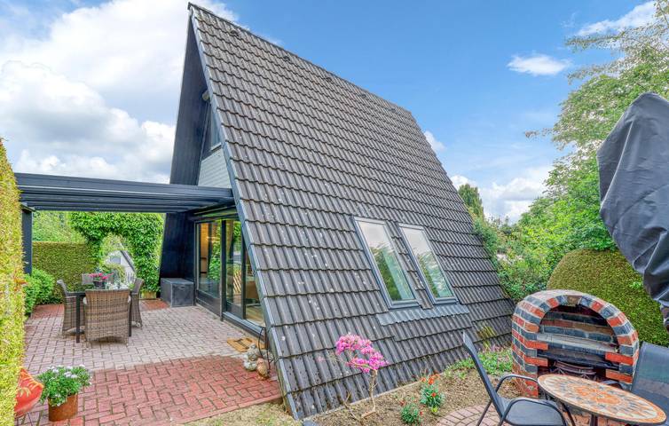 Ferienhaus für 3 Personen, mit Terrasse und Garten in Bad Wünnenberg