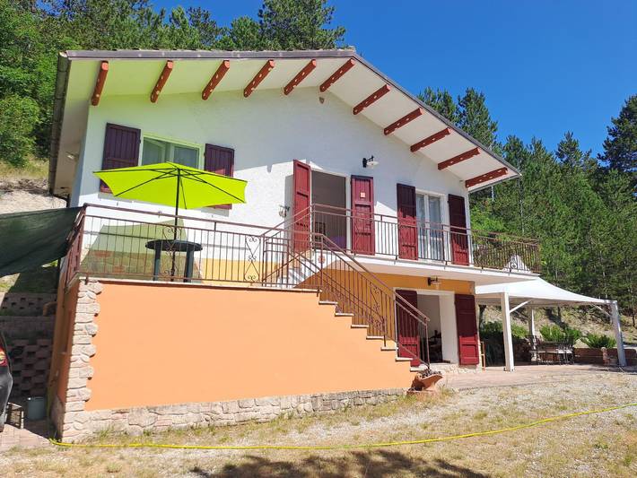 Appartamento per 6 persone, con giardino e balcone in Treia