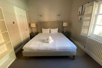 Cottage for 5 Guests in London, South East England, Picture 1