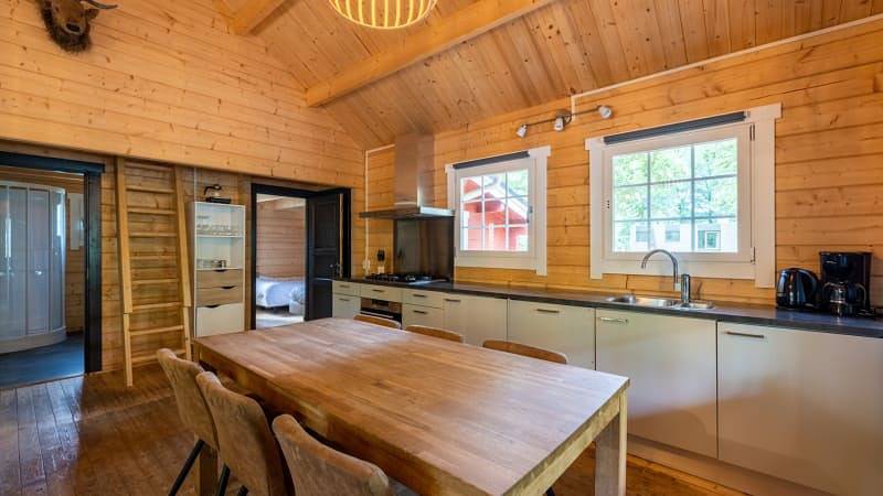 Lodge für 6 Personen, mit Seeblick und Balkon/Terrasse sowie Terrasse in Südholland - 3