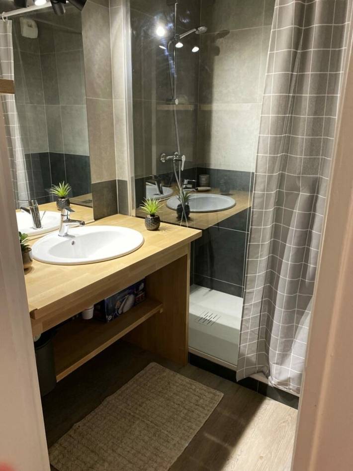 Ganze Wohnung, Ferienwohnung für 6 Personen mit Balkon in Briançon, Serre Chevalier