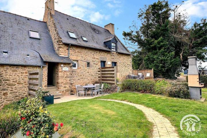 Maison de vacances pour 5 personnes, avec Terrasse ainsi que Jardin et Vue à Saint-Méloir-des-Ondes