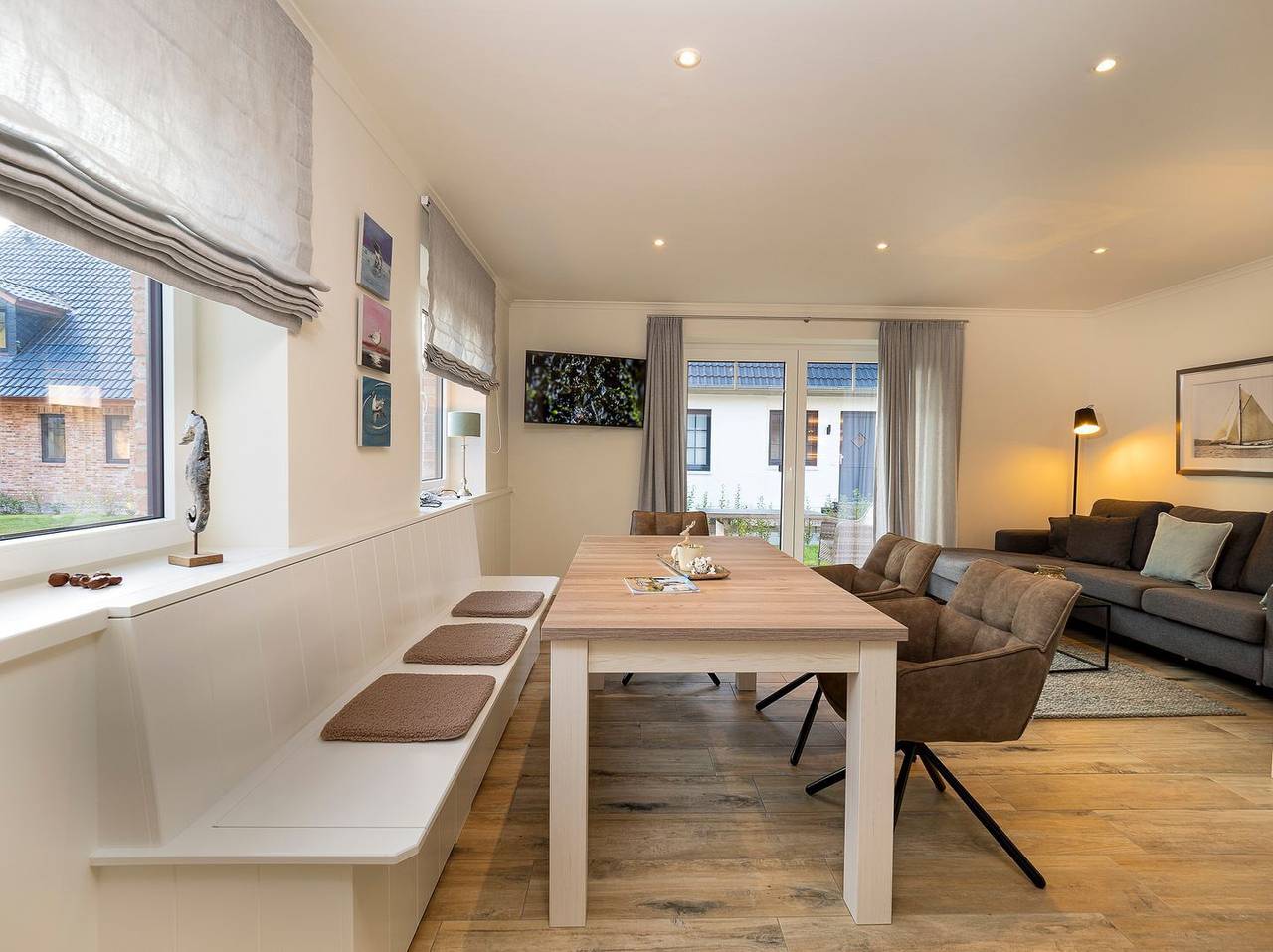 Neue Doppelhaushälfte mit 3 Zimmern auf ca. 85 m², für bis zu 4 Personen in Tinnum, Sylt (Gemeinde)