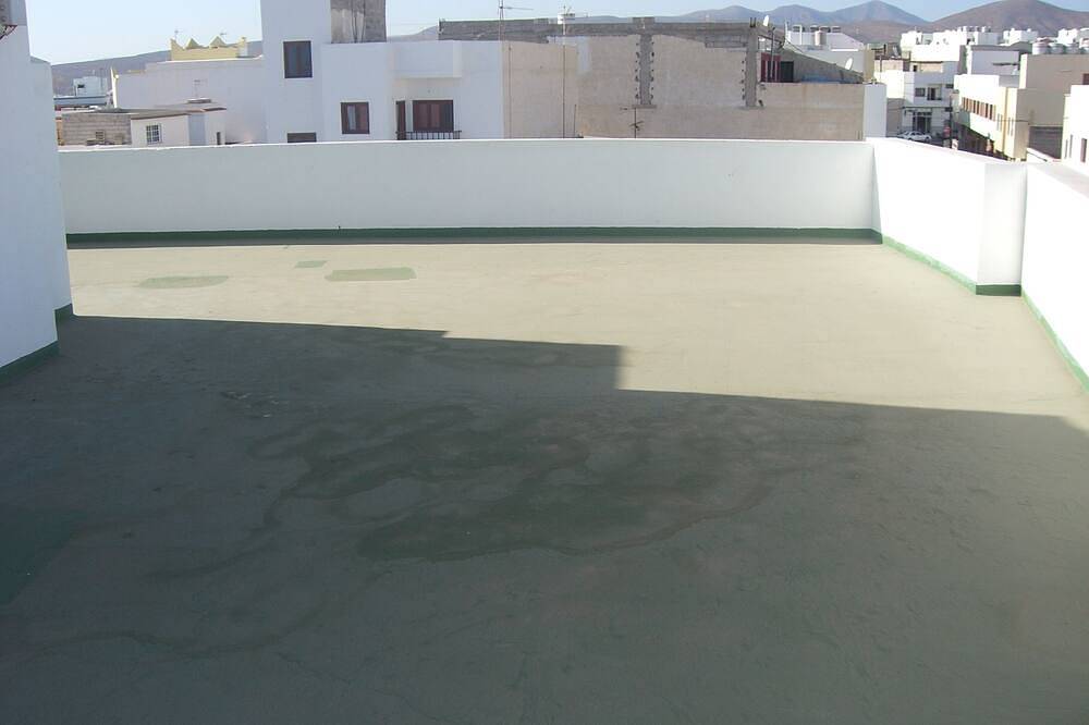 Entire apartment, Apartment in the capital - Airport nearby, beaches, hospital, buses, Wifi in Barrio Buenavista, Puerto del Rosario