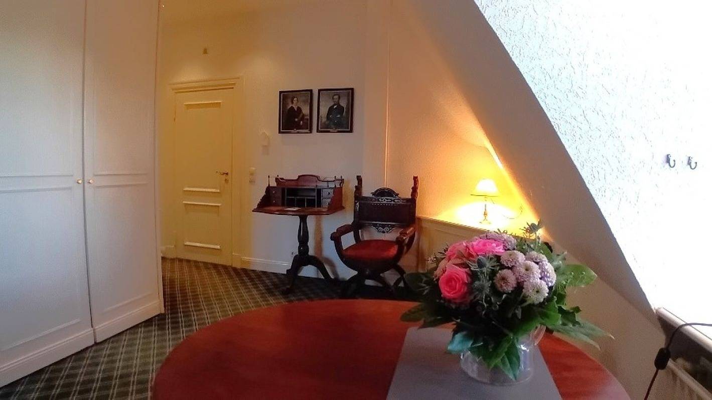 Ganze Ferienwohnung, Herrenhaus Appartement 16 in Lüdersburg, Elbtalaue
