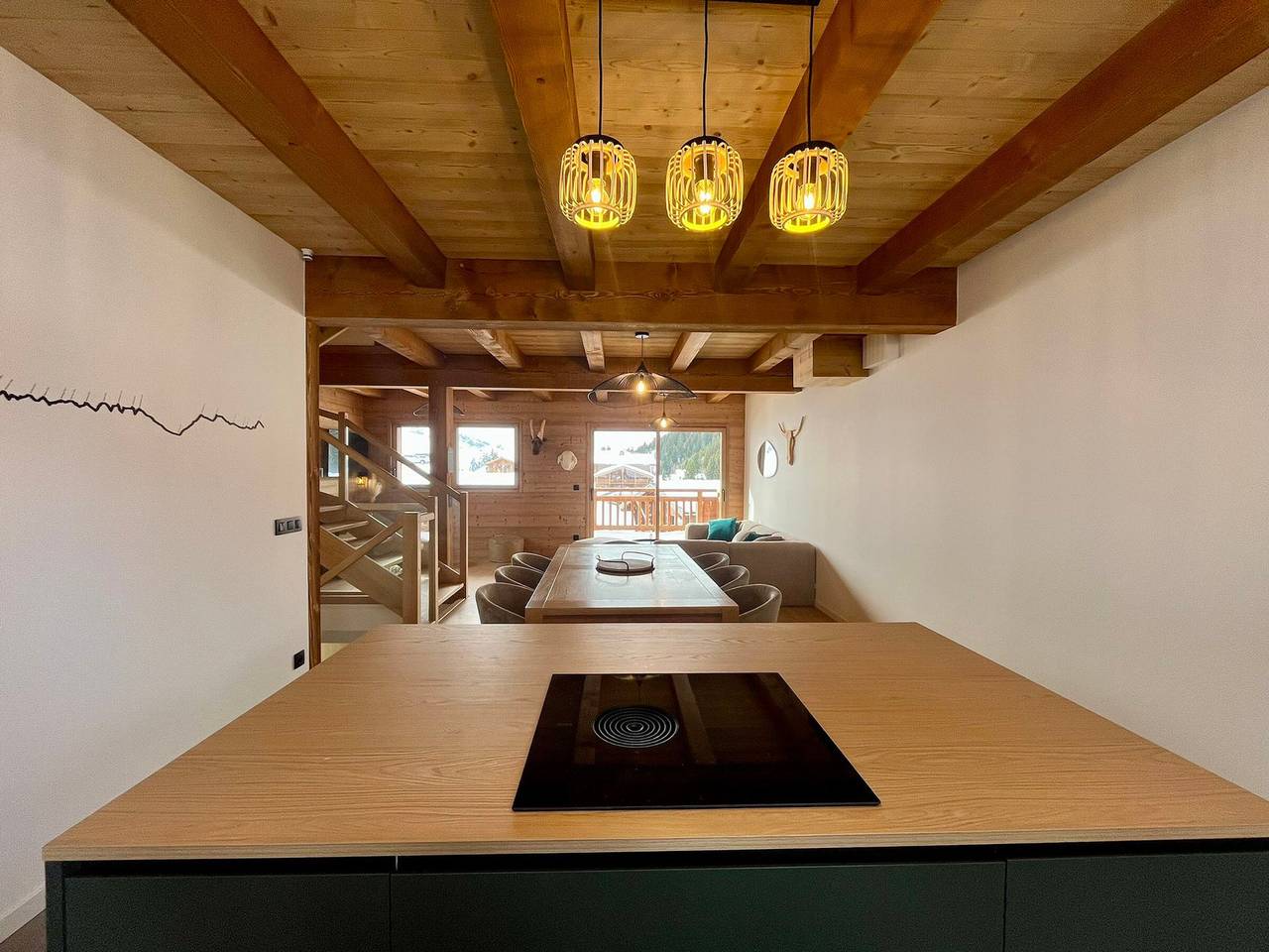 3-Zimmer Chalet an der Piste mit Parkplatz und Wlan in Manigod, Annecy und Umgebung