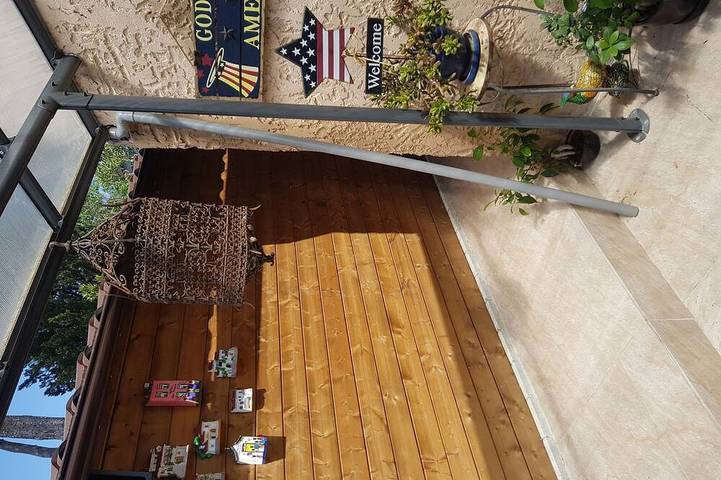 Location de vacances pour 2 personnes, avec terrasse ainsi que piscine et jacuzzi à Le Muy - 2