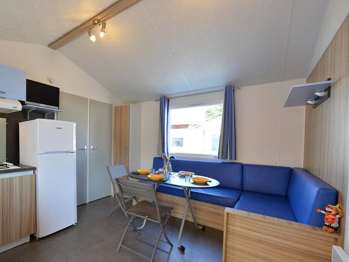Camping pour 6 personnes, avec sauna et bassin pour enfant sur l' Île de Ré - 3