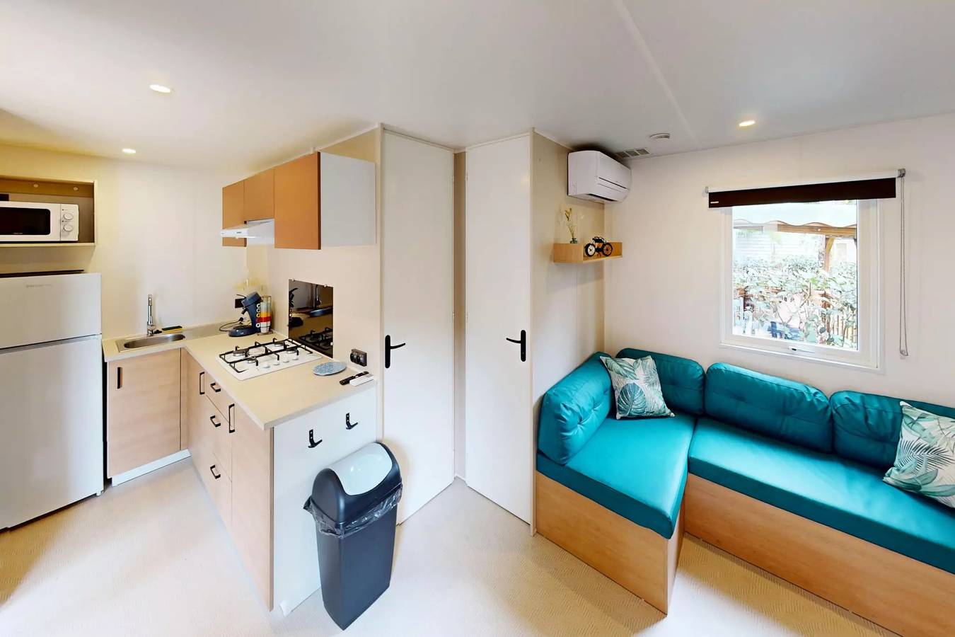 Mobil Home 2 Chambres 4 à 6 personnes - 4 pers. inclus dans le tarif in Tarascon, Région d'Arles