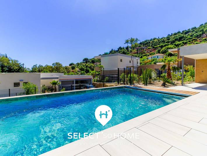 Villa pour 10 personnes, avec jardin et terrasse dans Le Lavandou