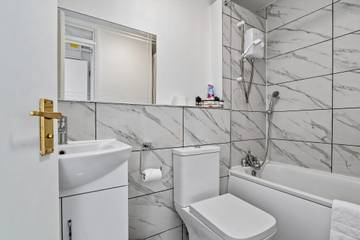 Apartment for 2 People in London, South East England, Photo 4