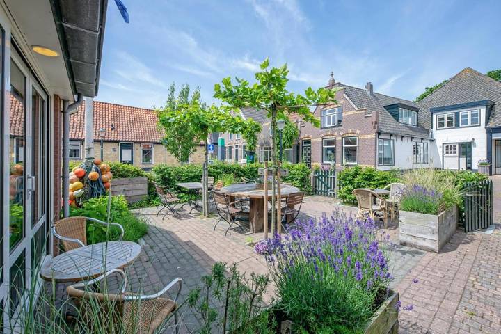 Hotel für 2 Personen, mit Terrasse und Garten sowie Ausblick in De Waal - 3