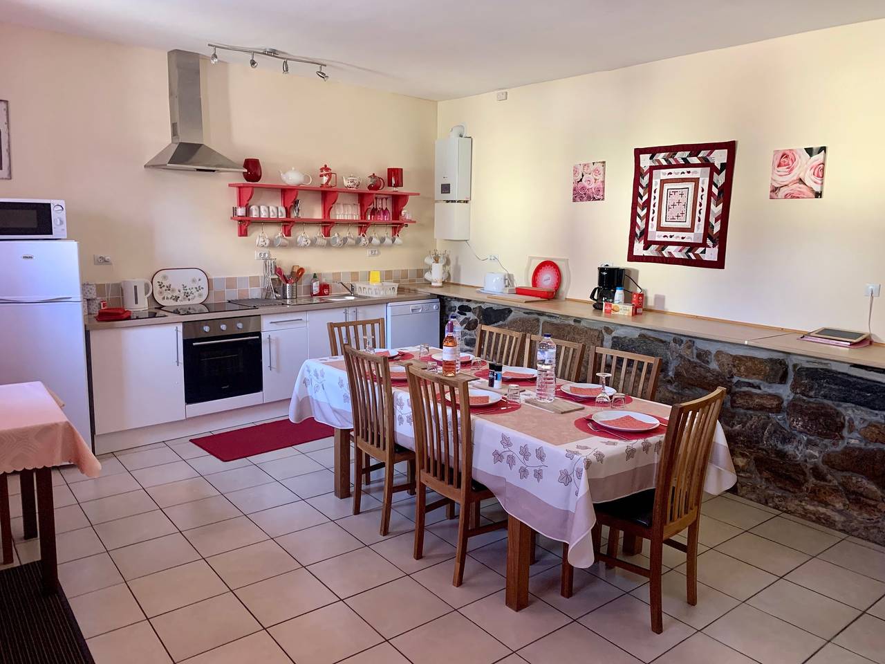 Pen ar Voas Gite Rose Cottage in Plestin-les-Grèves, Ceinture Dorée