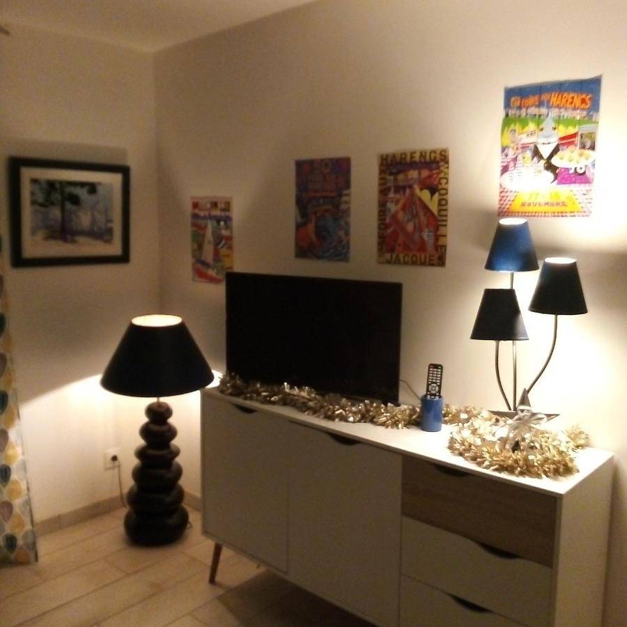 Three-Bedroom House in Dieppe, Région de Dieppe