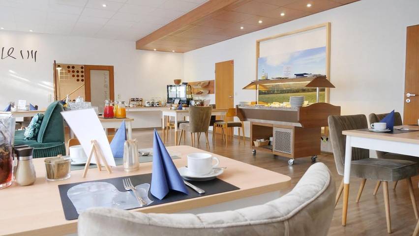 Hotel für 2 Personen, mit Terrasse und Sauna in Buchen - 4