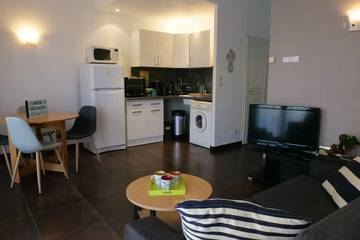Gîte pour 4 personnes, avec balcon à Besançon