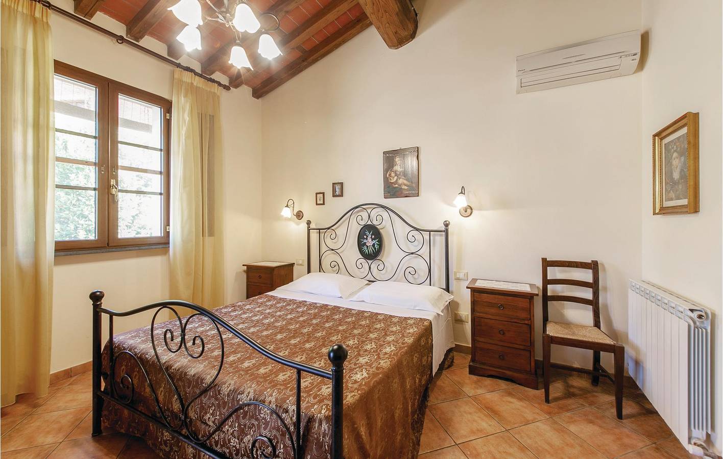 Feriehus for 8 personer med terrasse in Orentano, Castelfranco di Sotto