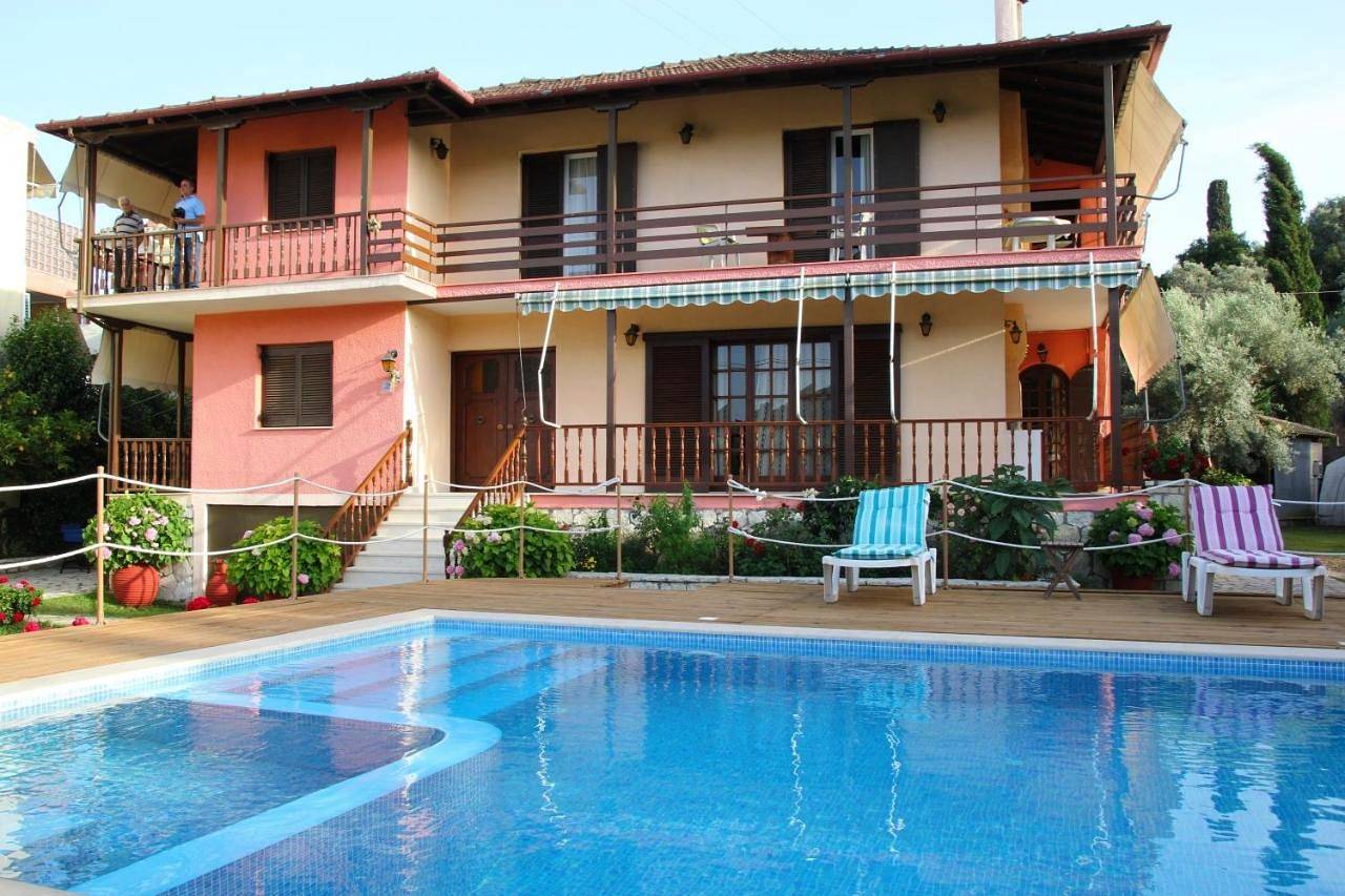 Villa Dimitra Nikiana in Nikiana, Alexandros