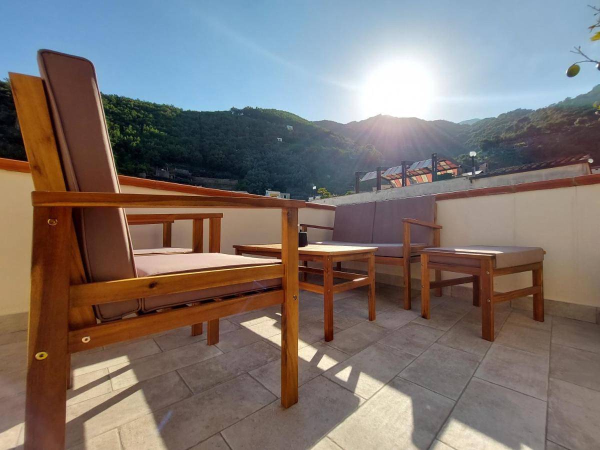 B&B Domus San Pietro in Spiaggia della Collata, Cetara