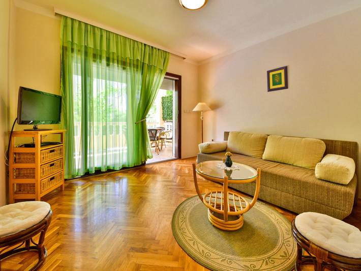 Ferienwohnung für 3 Personen, mit Terrasse auf Rab - 2