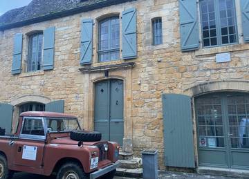 Chambre d’hôte pour 2 personnes, avec jardin à Domme