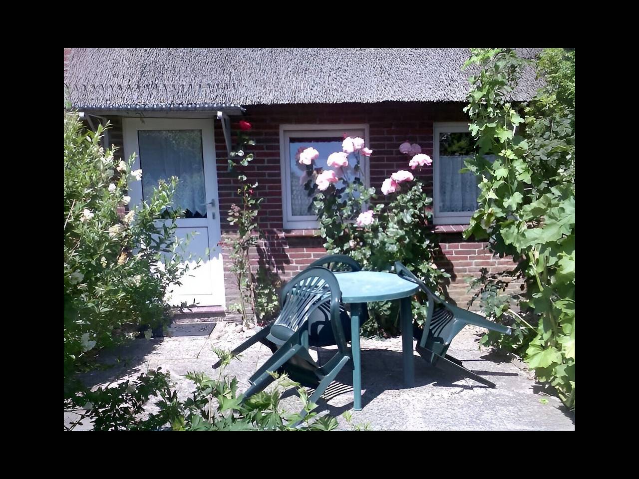 Ganzes Studio, Studio 'Hof Woogebreeg -1-raum' mit privater Terrasse, Gemeinschaftsgarten und Wi-Fi in Dagebüll, Nordseeküste