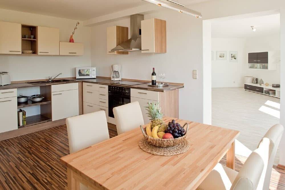 Ganze Wohnung, Luxuswohnung , behindertenfreundlich , in ländlicher Atmosphäre in Bad Wildungen, Waldecker Land