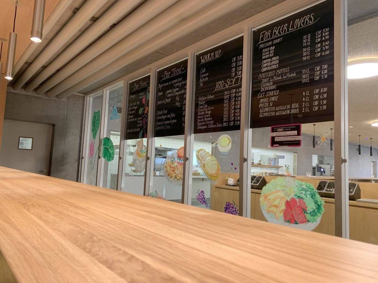 Lausanne Youth Hostel Jeunotel in Lausanne, Lac Léman