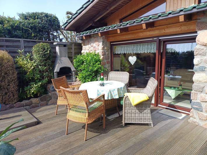 Ferienwohnung für 2 Personen, mit Terrasse und Pool sowie Garten in Ueckermünde