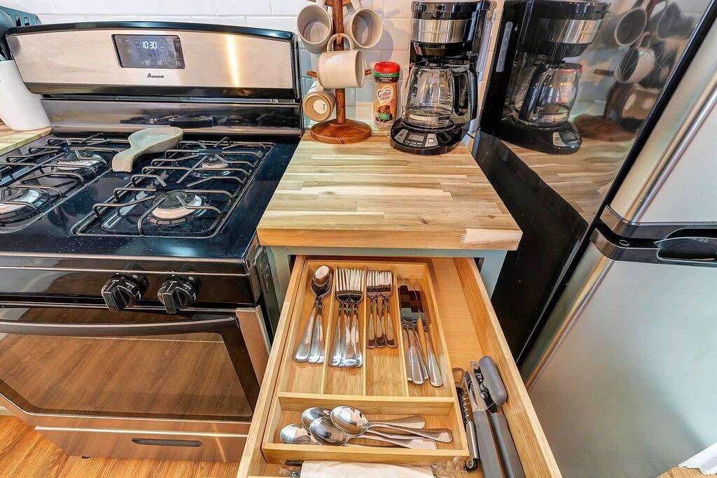 Cheerful 2 Bedroom House on the Hill in St. Louis in St. Louis, Missouri