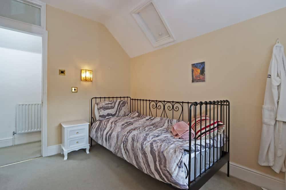 Entire apartment, Compton House Snug - your home from home in Newark-on-Trent, Nottinghamshire