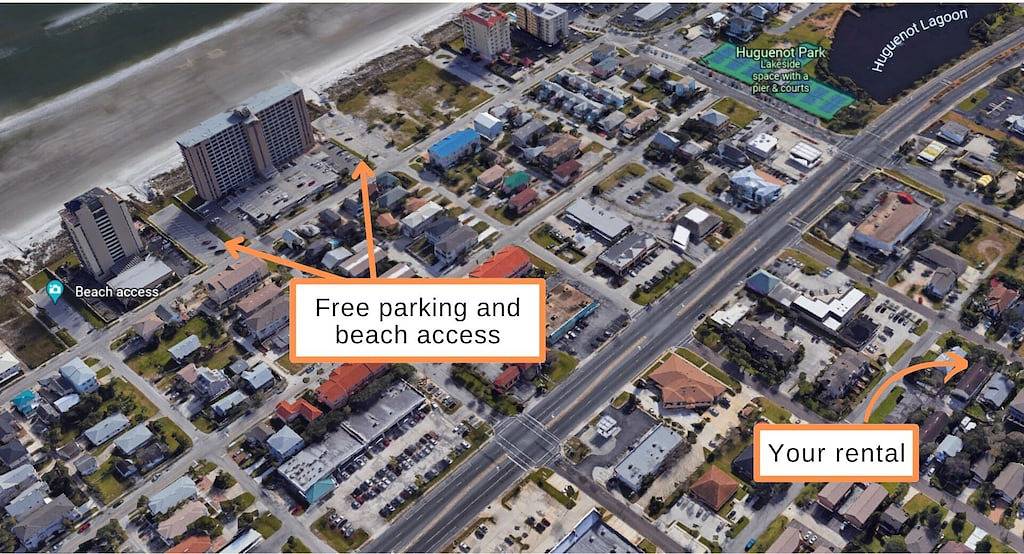 Bright 2-bed blks from the ocean | tranquil patio in Jacksonville Beach, Duval County