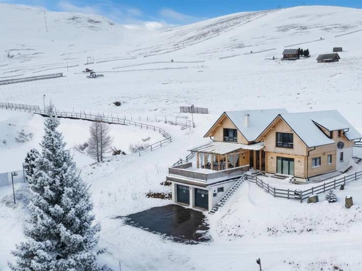 Chalet für 10 Personen, mit Terrasse und Garten sowie Sauna, mit Haustier am Falkertsee