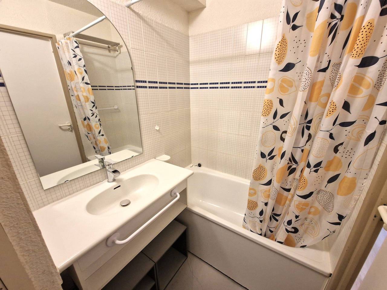 Studio entier, Studio chaleureux 4 pers avec balcon, idéal station Valfréjus in Valfréjus, Modane