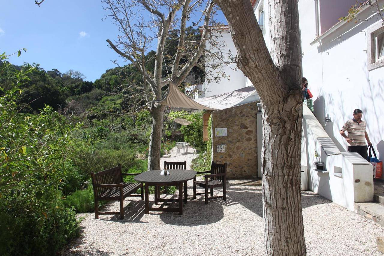 Apartamento inteiro, Ribeira dos marinheiros vermelho in Colares, Costa de Lisboa