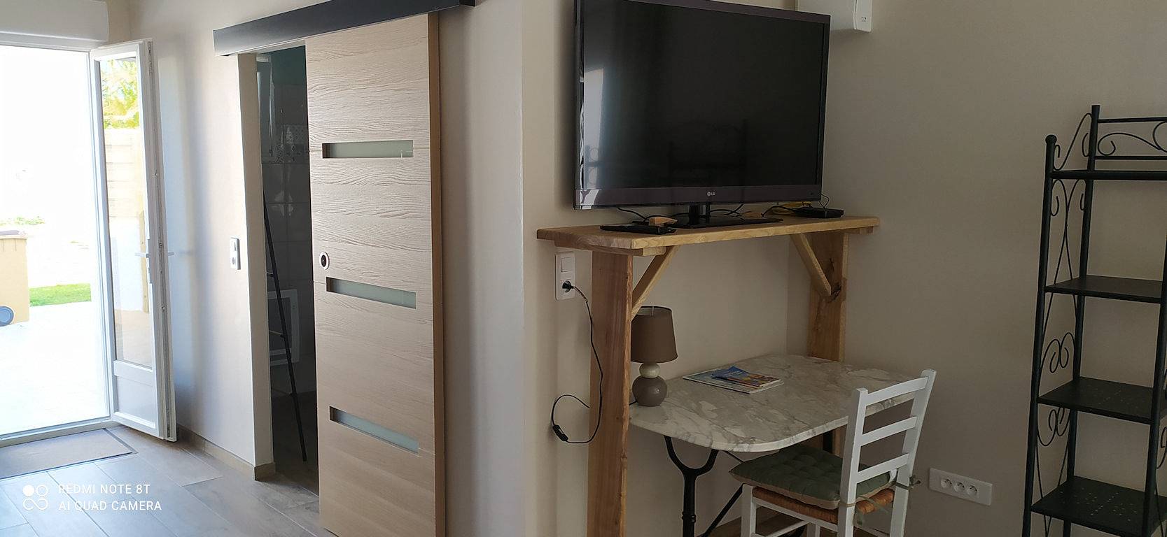 Grande chambre climatisée + terrasse + cuisine - Chambre in Saint-Georges-d'Oléron, Côte de Beauté