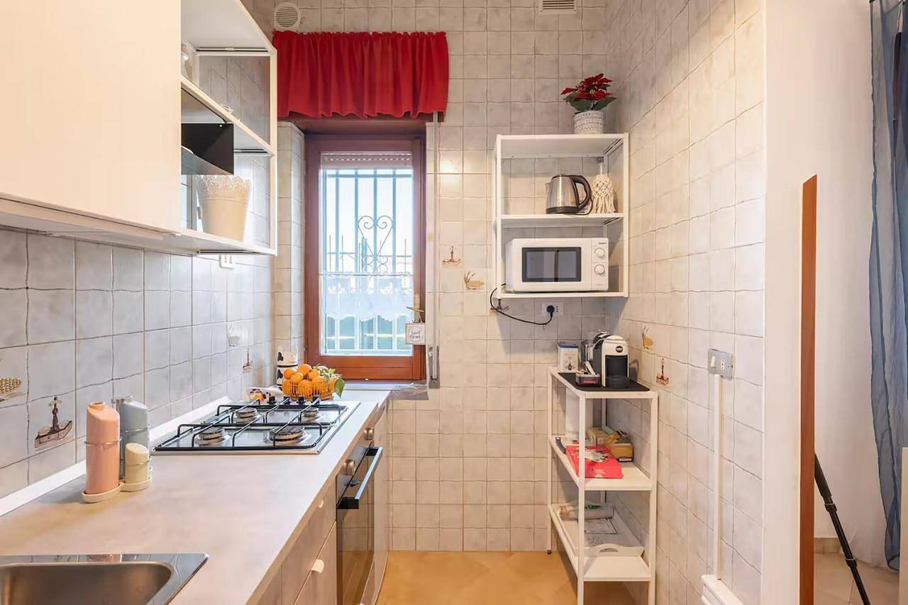 Appartamento intero, Lilahome: Pompei, accogliente appartamento con posto auto. in Santa Maria la Carità, Napoli e dintorni