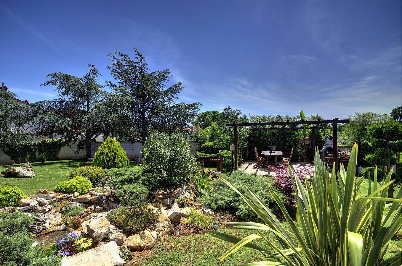 Appartement entier, Fewo mit Pool, Klimaanlage, Wlan, Grill, Außenterrasse in Pula in Pula-Medulin, Pula