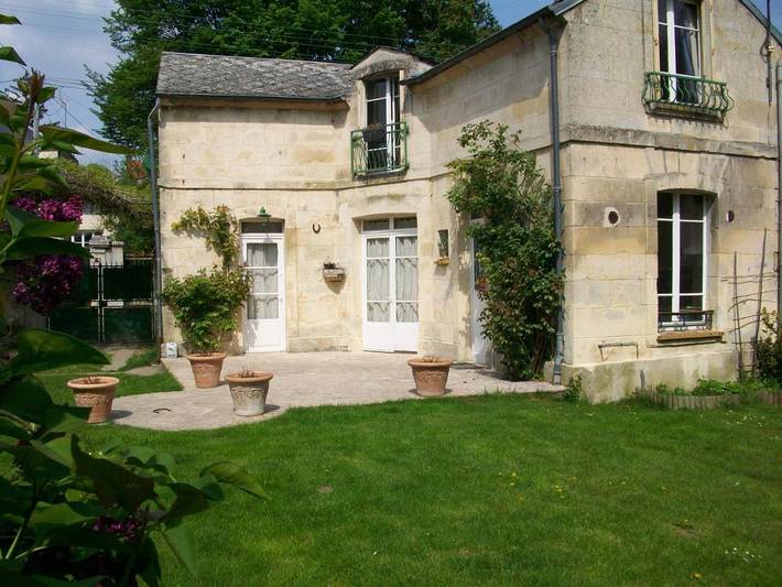 Location de vacances pour 3 personnes, avec vue et terrasse, animaux acceptés à Précy-sur-Oise