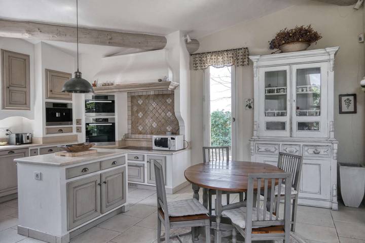 Villa pour 6 personnes, avec jardin et piscine, adapté aux familles dans le Luberon - 4