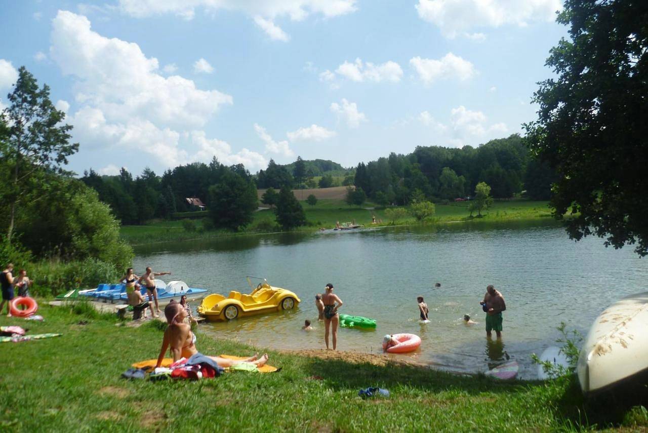 Dom z widokiem na jezioro i domek nad jeziorem in Powiat kartuski