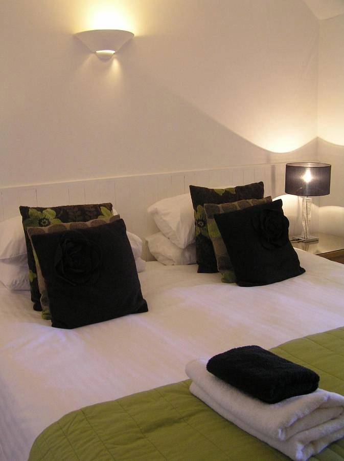 Townhouse Rooms in Truro, Cornwall