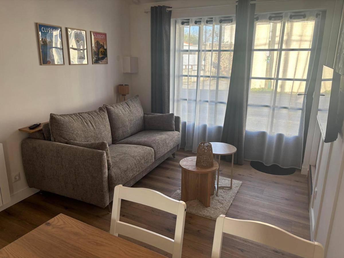 One-Bedroom House in Le Pallet, Région de Nantes