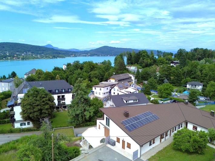 Ferienwohnung für 6 Personen, mit Balkon und Ausblick am Wörthersee - 2