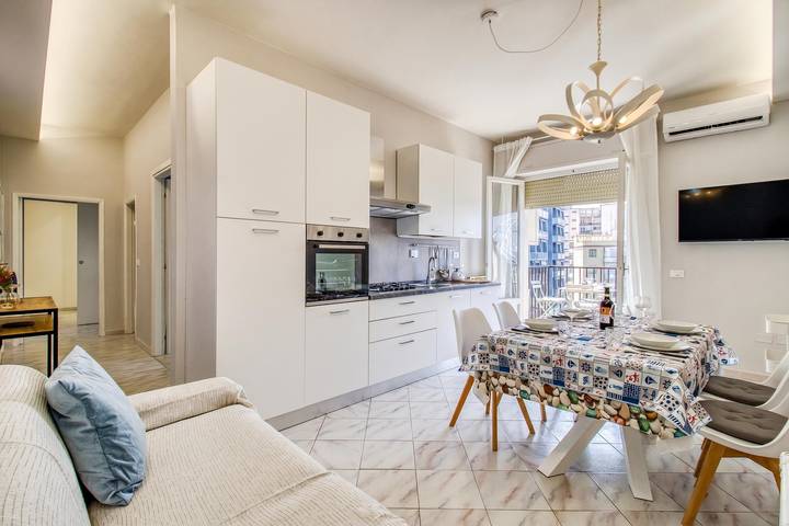 Appartamento intero, Bedo House - Beachfront Sea View Apartment in Follonica in Spiaggia di Follonica (Scarlino), Follonica
