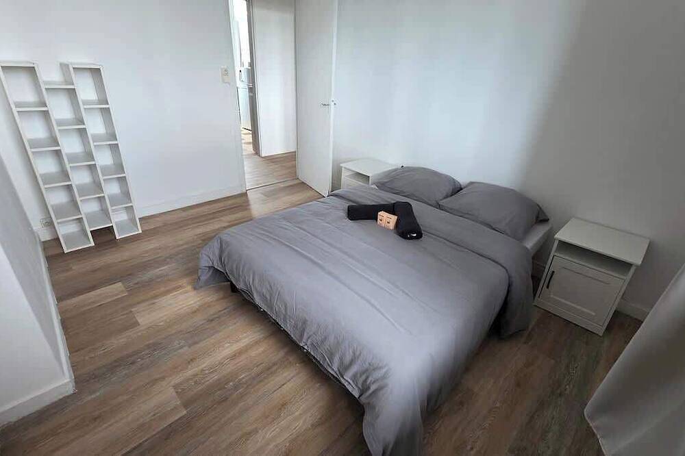 Entire apartment, Cosy place d'Armes au 3eme etage in Douai, Department Nord