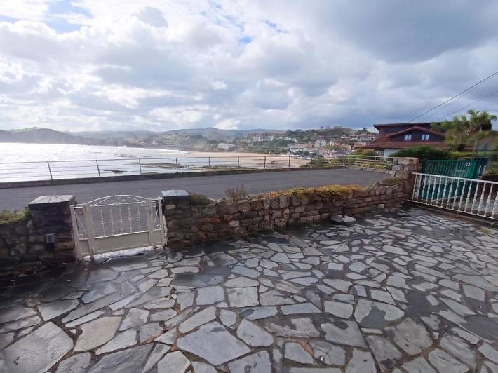 Casa de vacaciones para 8 personas, con terraza y vistas en Comillas