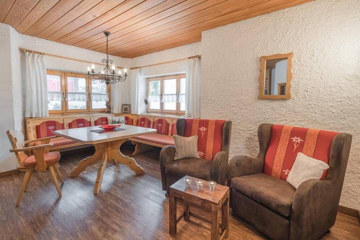 Ferienwohnung für 3 Personen, mit Balkon und Ausblick - 1