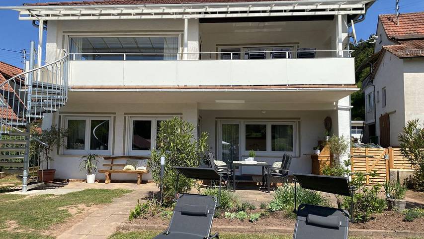 Ferienwohnung für 4 Personen, mit Garten und Sauna sowie Whirlpool und Terrasse in Trifelsland - 2